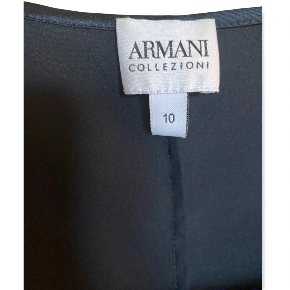 NWOT ARMANI COLLEZIONI elegant Silk Camisole Sleeveless top Navy Blue tank - Picture 6 of 10